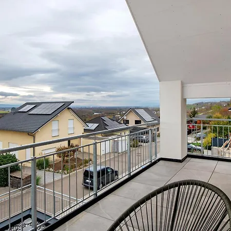 Vogesenpanorama * Bad Bellingen